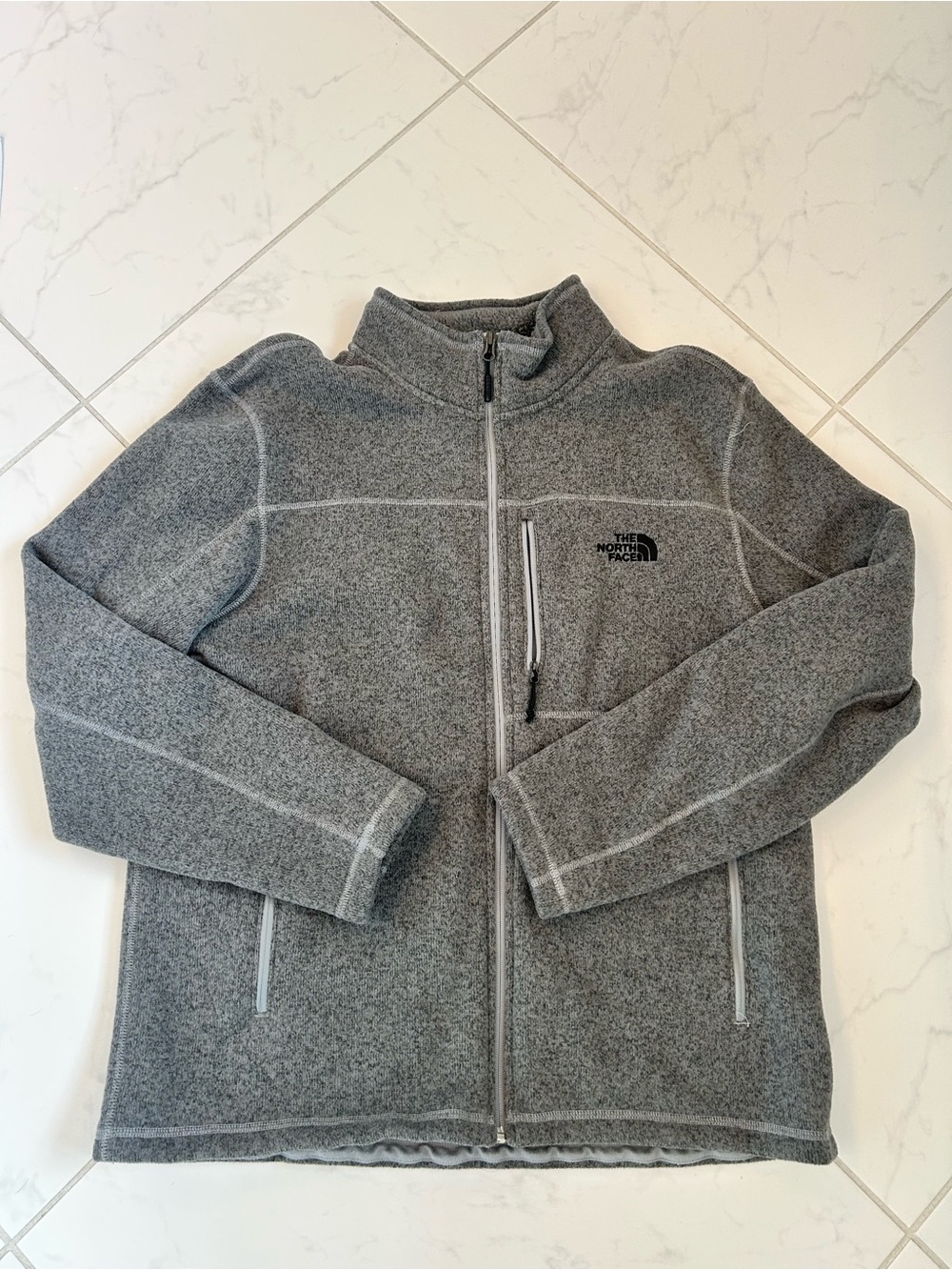 The North Face Gray Full-Zip Men's Fleece Jacket